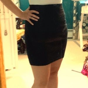 Black American Apparel pencil skirt